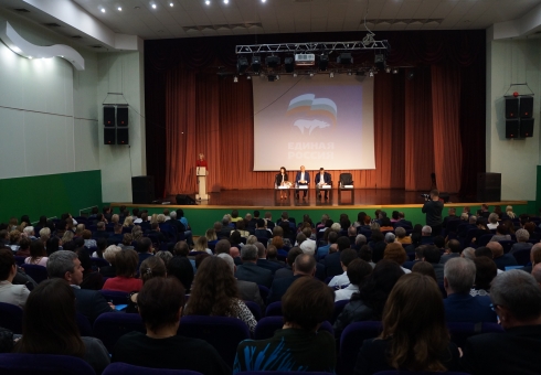 Жириновский отказался от мандата депутата городского парламента Саратова